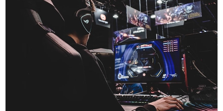 El impacto de la tecnología en el entrenamiento y el rendimiento de los jugadores profesionales de eSports